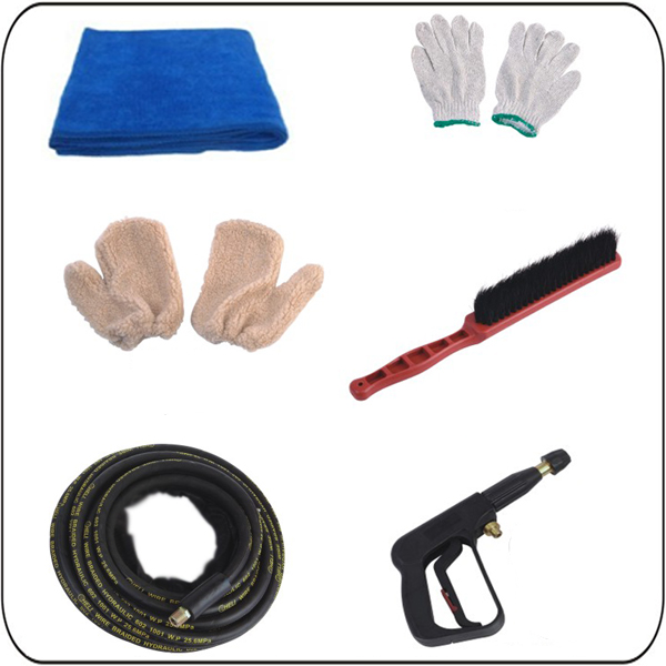 CUMOND high pressure cleaning equipment and steam cleaning machine in action for eco-friendly cleaning.