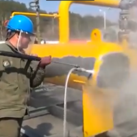 How to strip paint & rust using a water pressure washer?